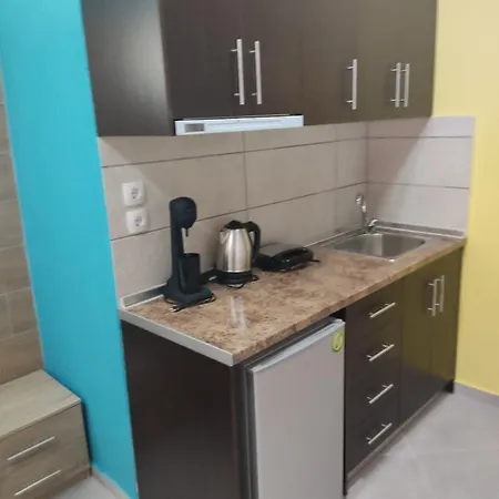 G M 2 Kentro In The Heart Of The Larissa