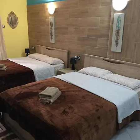 G M 2 Kentro In The Heart Of The