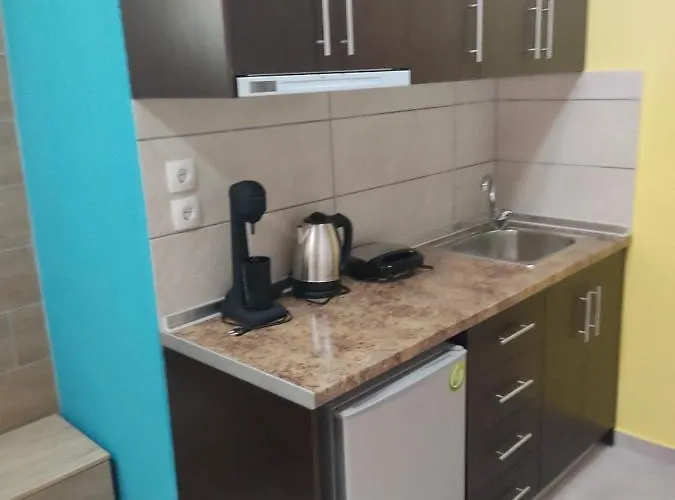 G M 2 Kentro In The Heart Of The Larissa