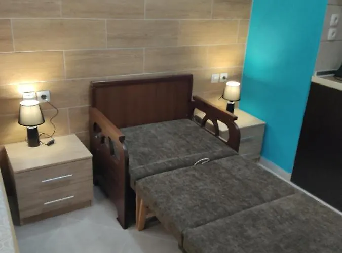 G M 2 Kentro In The Heart Of The * Larissa