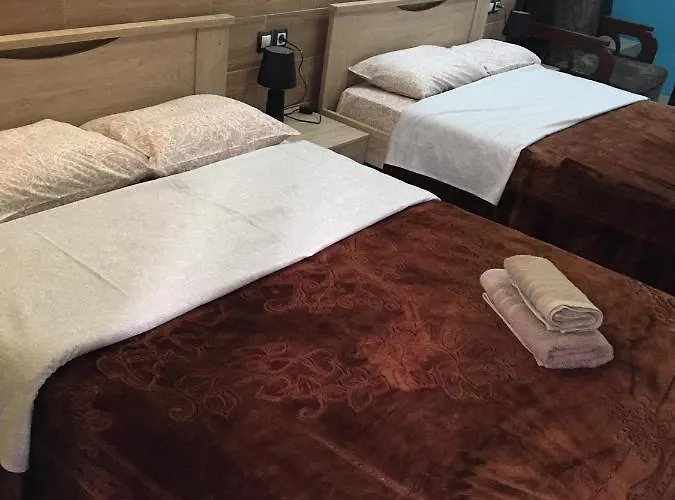 G M 2 Kentro In The Heart Of The * Larissa