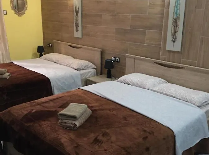 G M 2 Kentro In The Heart Of The